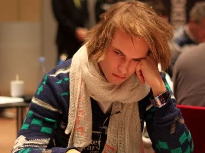 European Poker Tour Copenhague Jour 1b: Domantas Klimciauskas devant, Viktor Blom dehors 0001