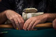 Live Bankroll Management: Seven Ways to Protect Your Money
