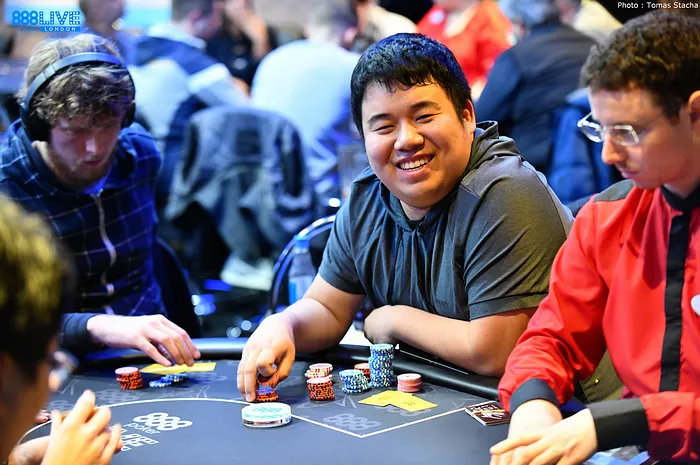 888poker LIVE £2,200 High Roller Smashes Guarantee; Song Leads 32 Survivors