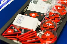 Dealer buttons