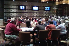 Casino Poker for Beginners: Keeping and Changing Seats