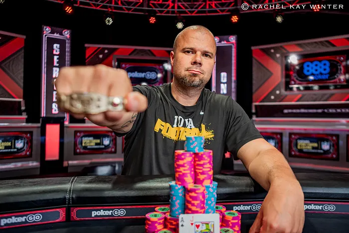 TJ Murphy Wins EV17 $800 Deepstack