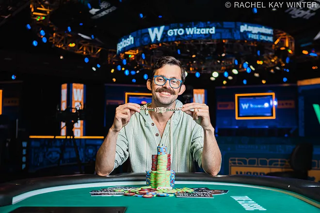 Mike Gorodinsky Wins EV82 $10k Eight Game Championship