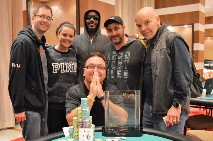 Bob Flacco, Au nom du Père 0001