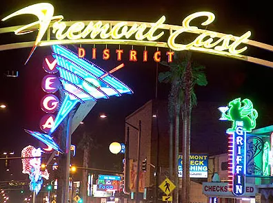 Around the World with Lynn Gilmartin: El Cheapo Strip Living 0001