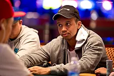 Phil Ivey et Tom Dwan apportent leur soutien à Paul Phua