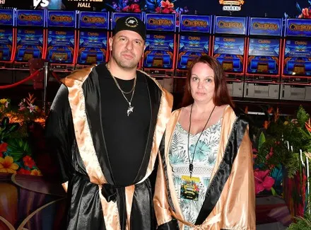 Michael Mizrachi & Stephanie Hall