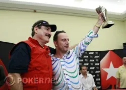 Amer Sulaiman poses with Team PokerStars Costa Rica pro Humberto Brenes