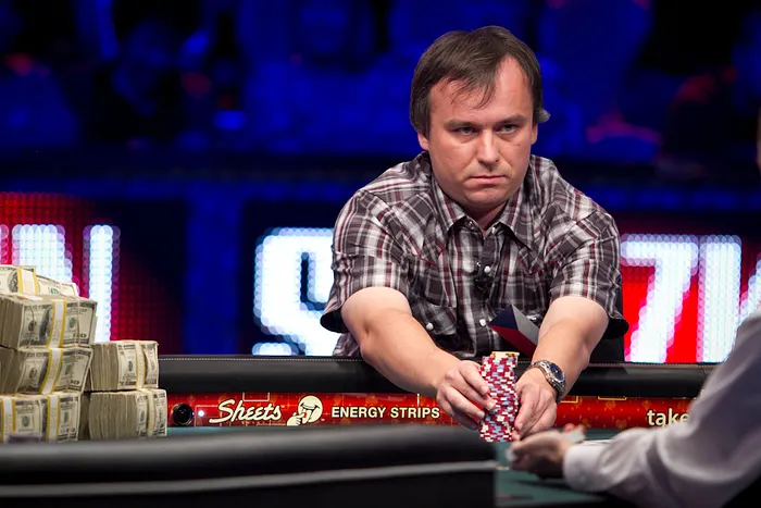 WSOP Through the Lens: The November Nine and a New Champion 128