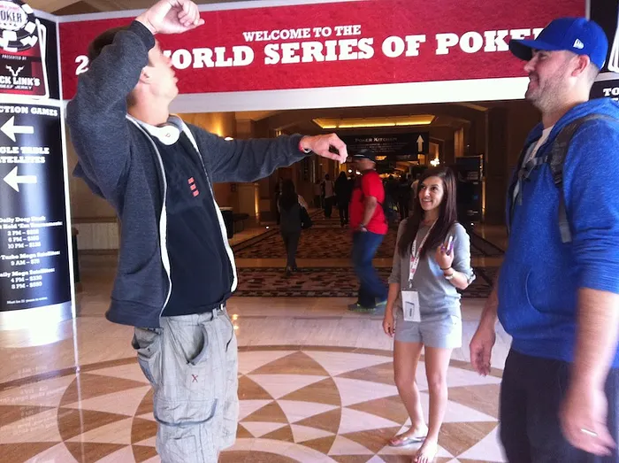 All Mucked Up: 2012 World Series of Poker Day 2 Live Blog 101