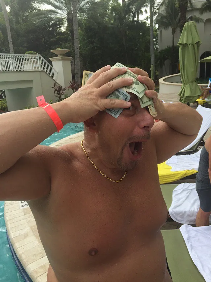 Tweet Tweet Bad Beat: Brunson Almost Robbed, Negreanu Offers Poker Strategy Insight and More 101