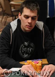 Alerte WSOP 2010 : Régis Burlot 10ème du H.O.R.S.E 1.500$ (Event#31) 102