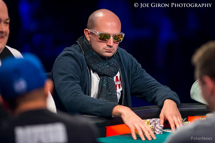 WSOP Finale 2013 : Loosli 3ème, McLaughlin short (100ème main Coverage Live) 103