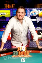 WSOP Jour 15 : 12ème bracelet pour Hellmuth, pas pour Ivey 101