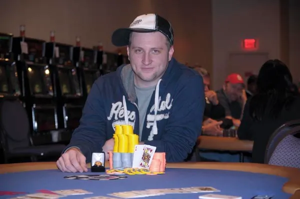 Nik Stone takes down Event #7 at Harrah’s St. Louis. *Photo courtesy of the WSOP.