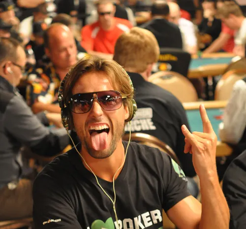 WSOP Evento #56: Ricardo Guedes, Roddias e Carlos Oliveira no Dia 2 0001