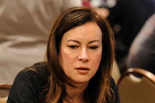 Jennifer Tilly is on the felt today.