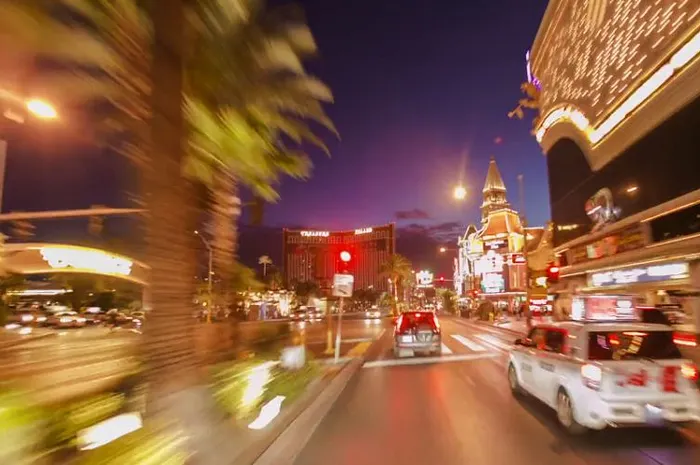 One Night In Vegas, le timelapse vidéo qui capture l'essence du Strip 0001