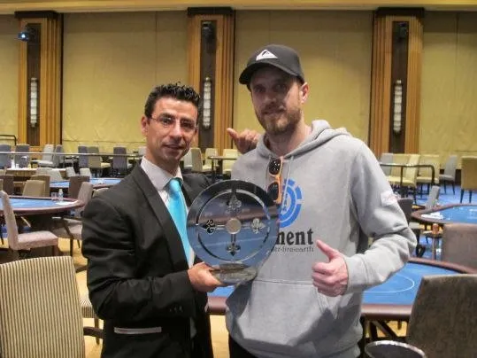 Vicente Serra se hace con la primera edición de las Golden Poker Series 0001