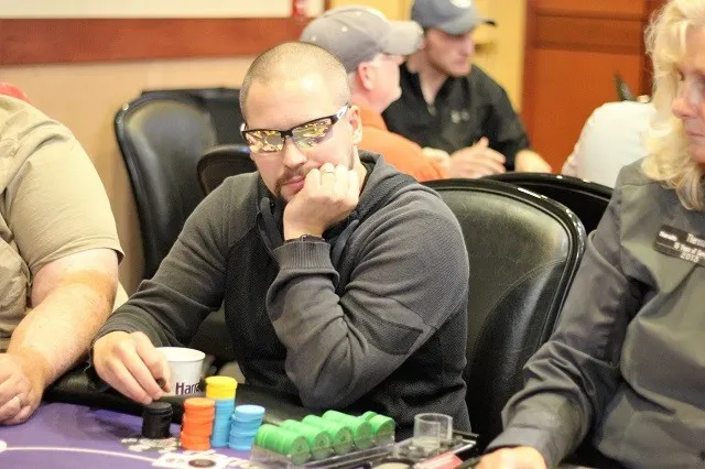 Jonathan Nye leads Day 1A.