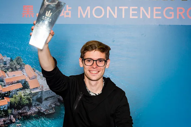 Fedor Holz - Defending champion in the Triton Super High Roller Series Montenegro HK $250,000 6-Max Event