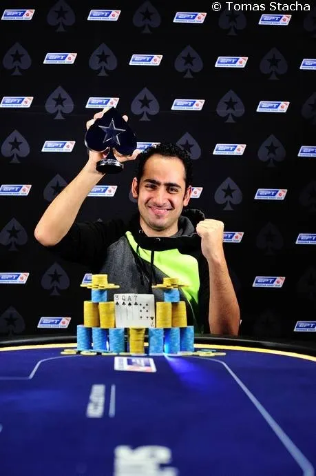 Saber Harrazi lors de sa victoire sur l'Event 45 ( Omaha) à Deauville en fevier dernier