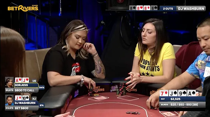 “You Do Deserve It” – Kelly Lucas Brutally Slowrolls Phil Hellmuth on National TV 104