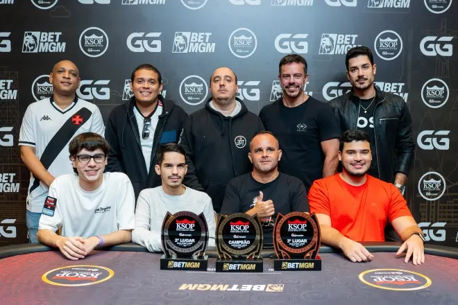 Mesa Final do Main Event Light