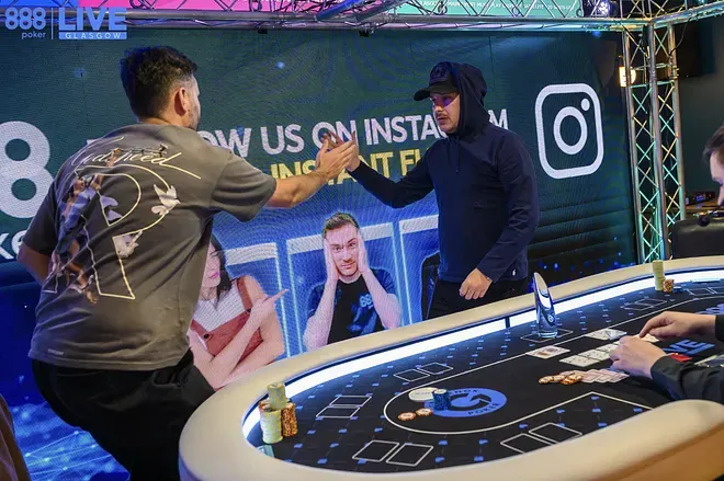 Dean Hutchison, William Henderson (UK)