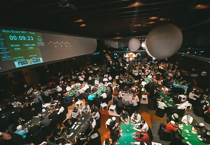 poker room casino troia