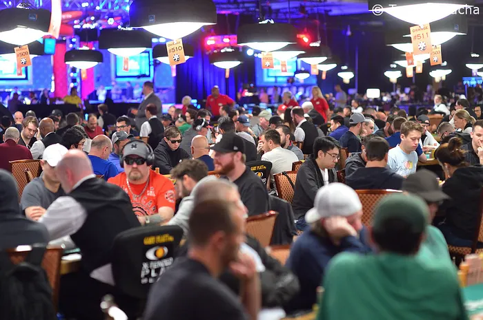 The 2019 WSOP on a Budget: Slower Structures in Low Buy-in NLHE Events 0001