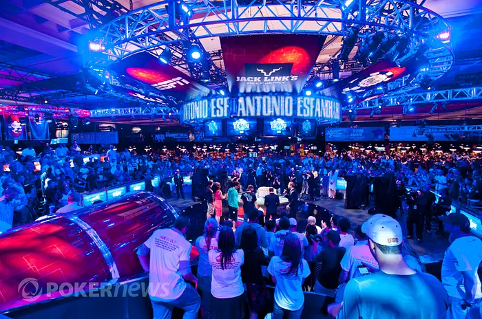 WSOP Big One for One Drop à 1M$ : Antonio Esfandiari champion (18.346.673$) 105