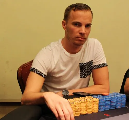 Sismix : Chauvassagne leader à 33 left, Camel Meriem et Kool Shen encore in 0001