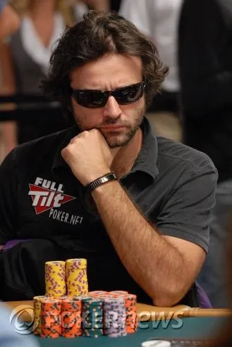 WSOP 2009 Live - Day 6 du Main Event : 64 joueurs restants, dont 4 français. Phil Ivey... 105