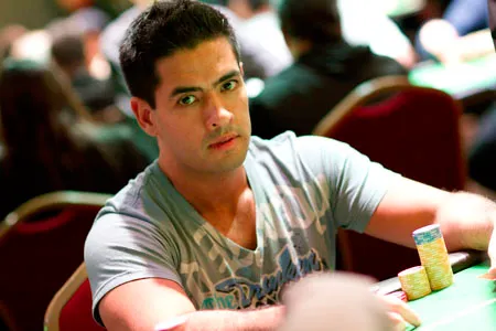 Thiago "Decano" Nishijima