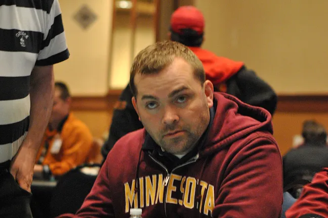 "Minnesota" Jon Hanner had a rough go of it on Day 1b, unable to get anything going.