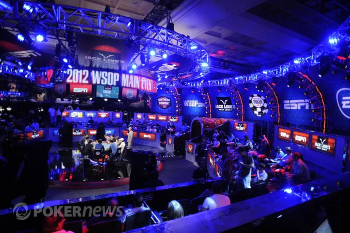 Main Event WSOP, Jour 6 : Ladouceur Chipleader, Gaëlle Baumann parmi les 27 104