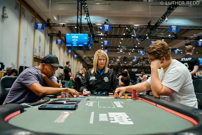 25K Heads Up - Phil Ivey and Alex Foxen
