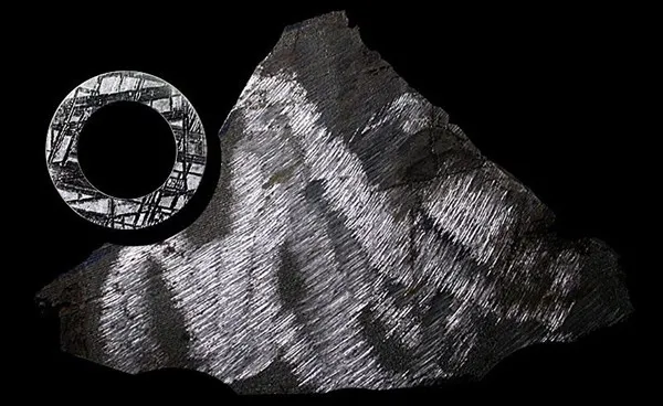 Meteorite Set : La malette de jetons de poker à 150.000$ 109