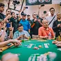 Yue Du Doubles Up on WSOP Main Event Bubble