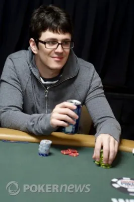 Weekly Turbo: High Stakes Poker, SuperStar Showdown, e mais 101