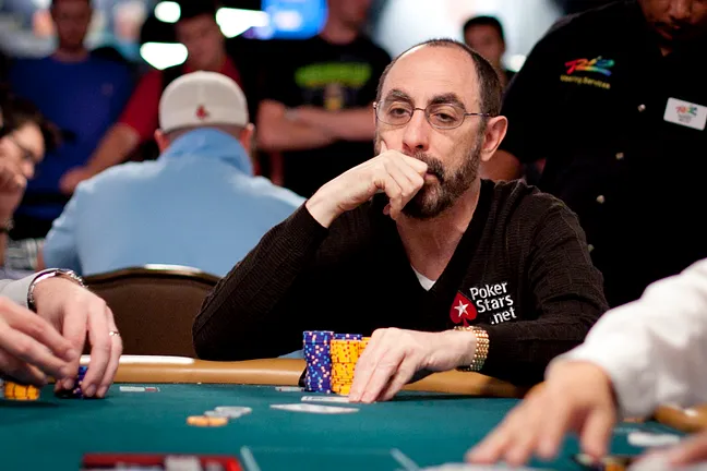 Barry Greenstein hits the rail with Mickey Appleman
