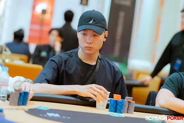 Weizheng Zhong