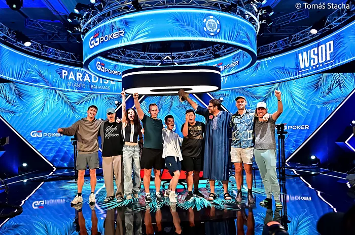 WSOP Super Main Event Final Table