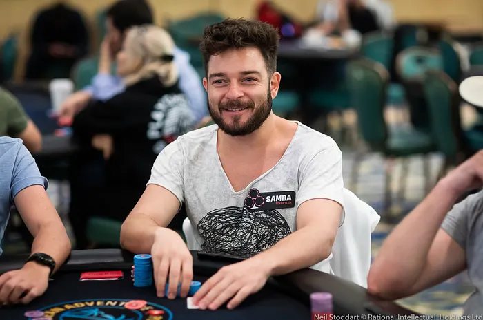 Fabiano Kovalski Campeão do $215 Monday 6-Max do PokerStars