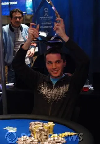 PokerNews Cup Main Event: Con Tsapkounis Victorious! 0001
