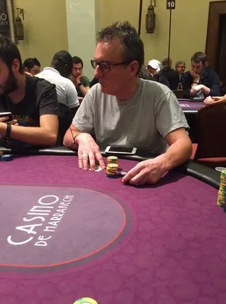 Maroc : Guillaume Diaz multitable avec succès live et online 101