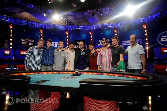 Main Event WSOP 2012 : la table finale débute ce soir