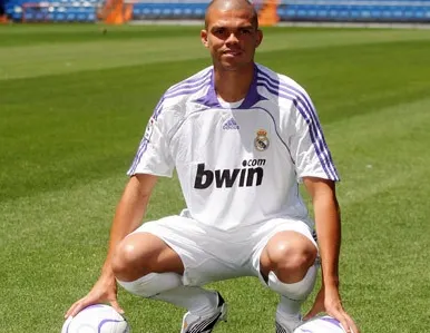 Veja Real Madrid vs Atlético Madrid com € no Bolso e VIP 0001