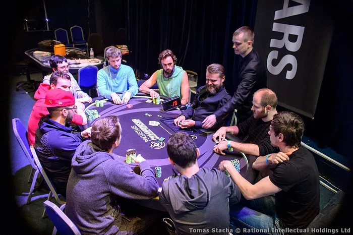 €100,000 Super High Roller final nine